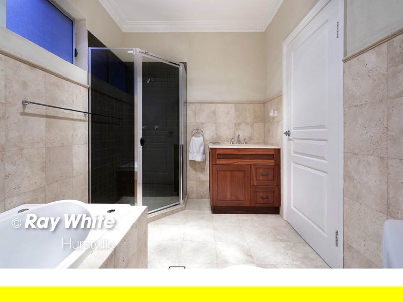 40 Gardinia Street, Beverly Hills NSW 2209