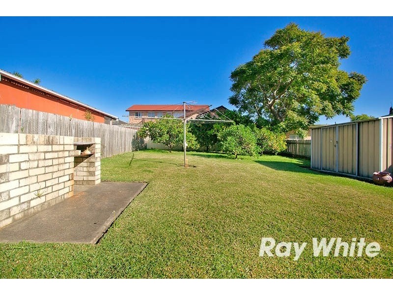 32 Central Road, Beverly Hills NSW 2209
