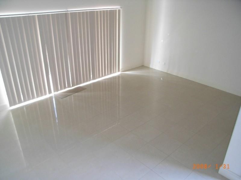 2/13 Greenacre Road, South Hurstville NSW 2221