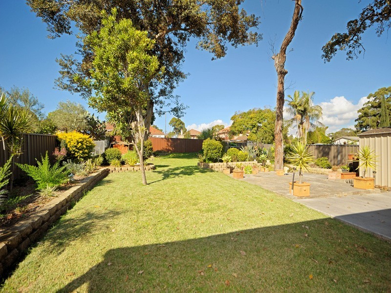 17a Romani Avenue, Hurstville NSW 2220