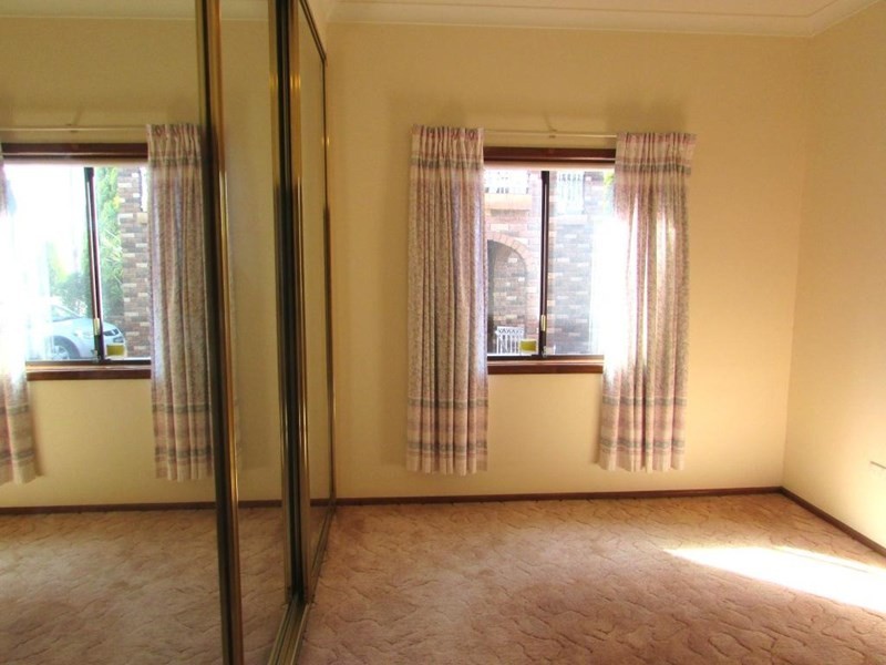 9 Clevedon Road, Hurstville NSW 2220