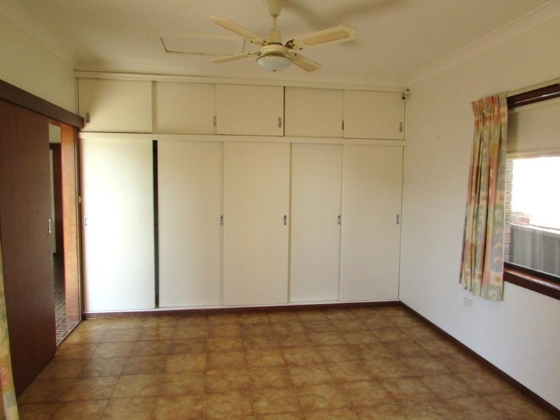 9 Clevedon Road, Hurstville NSW 2220