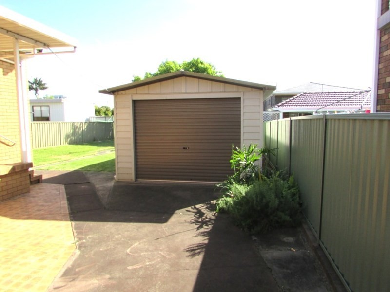 9 Clevedon Road, Hurstville NSW 2220