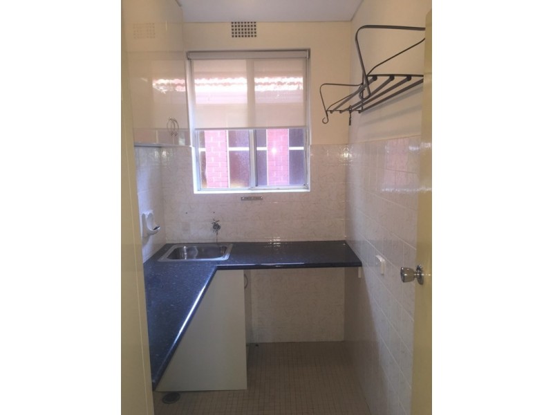 4/84 Woids Avenue, Hurstville NSW 2220