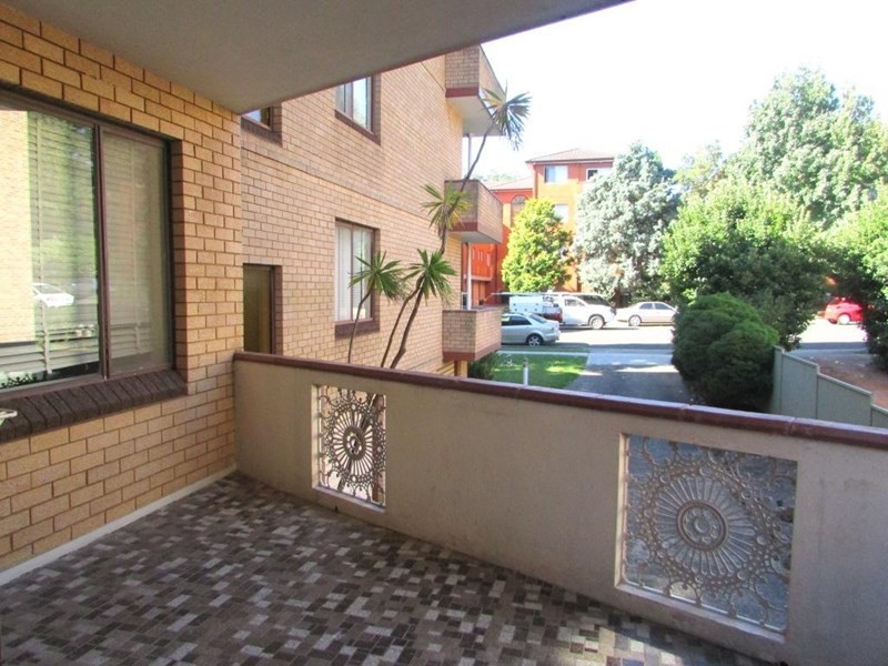 3/27 Bellevue Parade, Hurstville NSW 2220