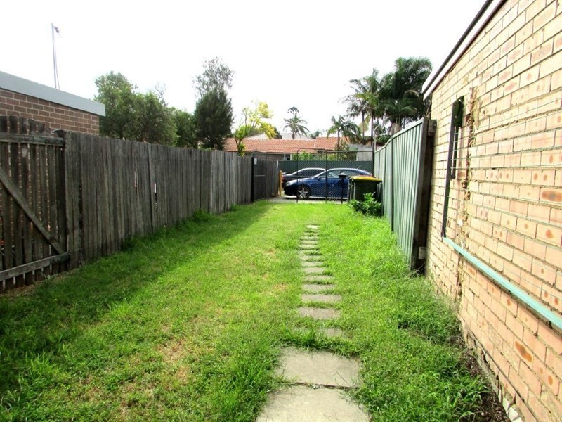 1/361 Princes Highway, Carlton NSW 2218