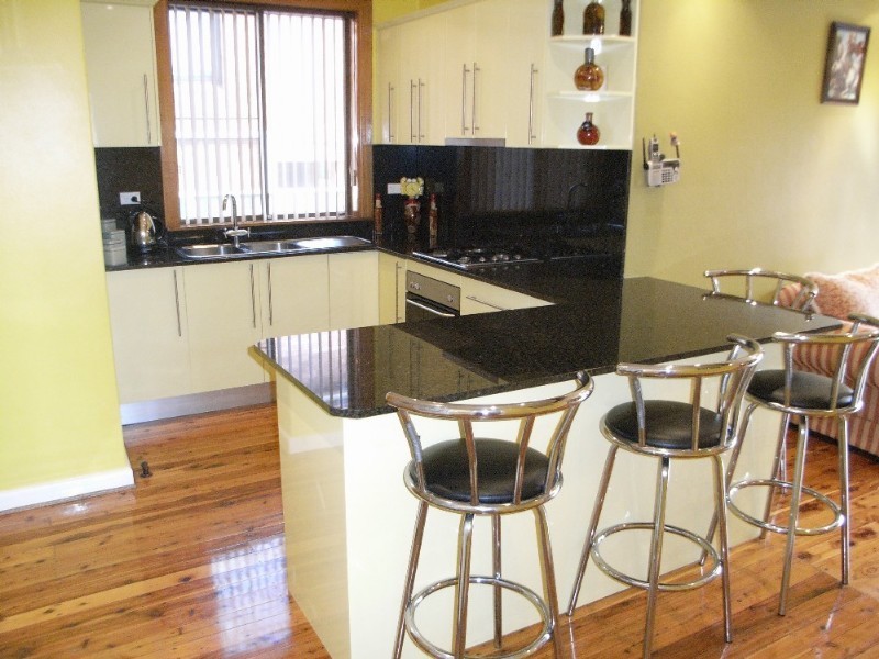 22 Zuttion Avenue, Beverly Hills NSW 2209