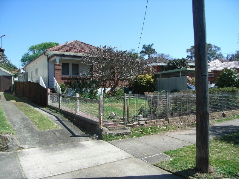 72 Mercury Street, Beverly Hills NSW 2209