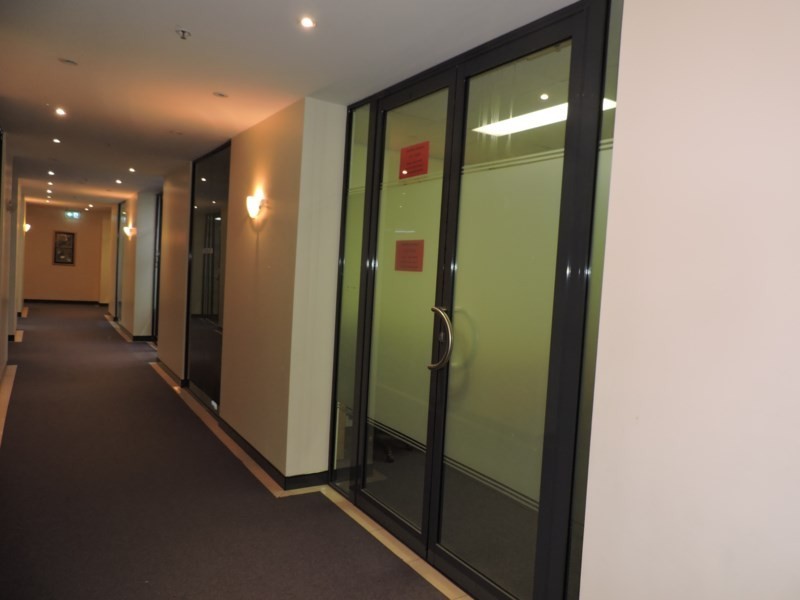 8/145 Forest Road, Hurstville NSW 2220