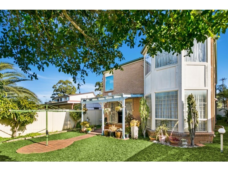 10 Queensbury Road, Penshurst NSW 2222