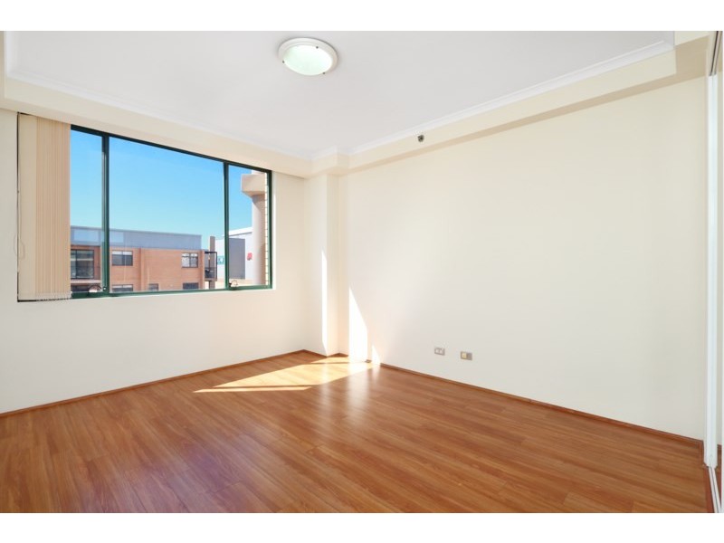 -/25 Park Road, Hurstville NSW 2220