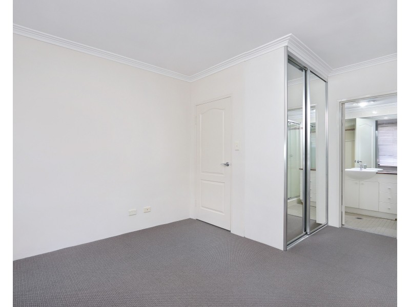 25/6 Carrington Avenue, Hurstville NSW 2220