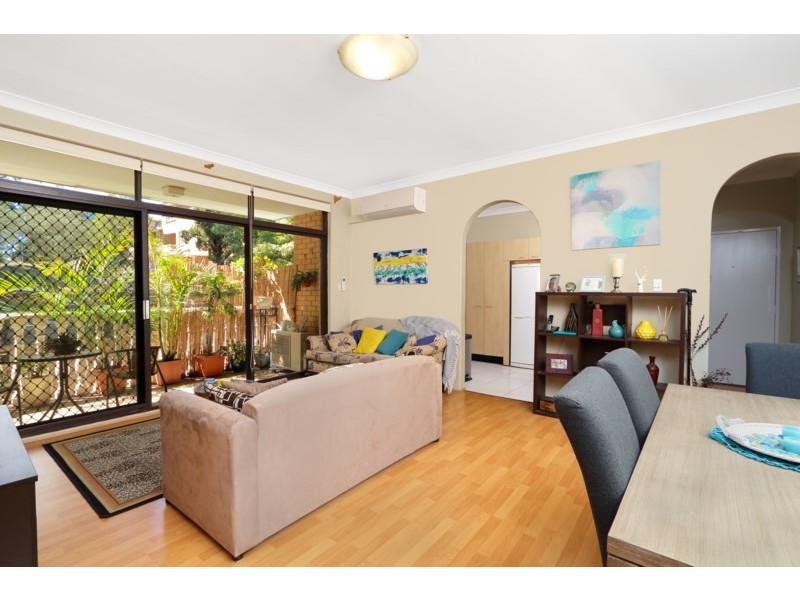 2/2-6 Bellevue Parade, Hurstville NSW 2220