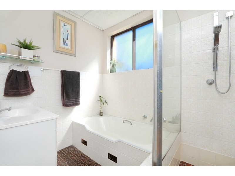 2/2-6 Bellevue Parade, Hurstville NSW 2220