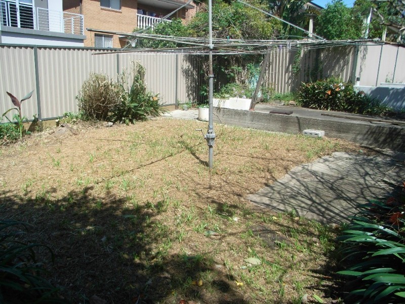 80 Hillcrest Avenue, Hurstville Grove NSW 2220