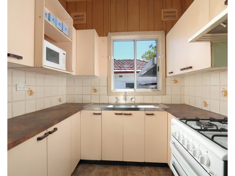 24 Stephen Street, Penshurst NSW 2222