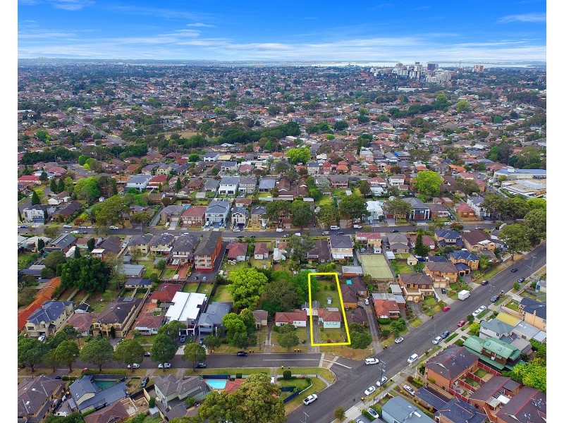 24 Stephen Street, Penshurst NSW 2222