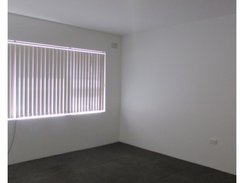 2/27 Victoria Avenue, Penshurst NSW 2222