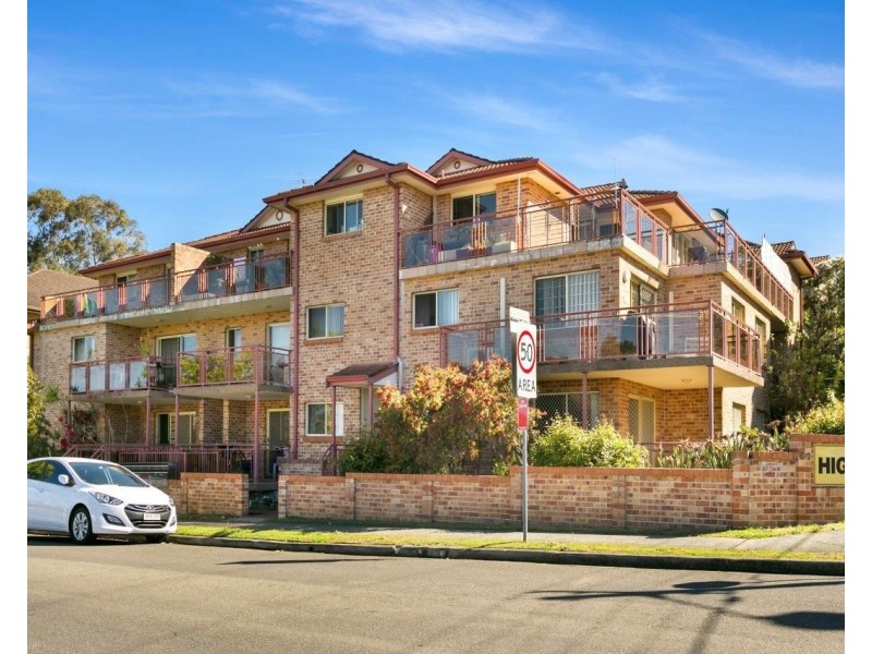 2/67-69 Queens Road, Hurstville NSW 2220