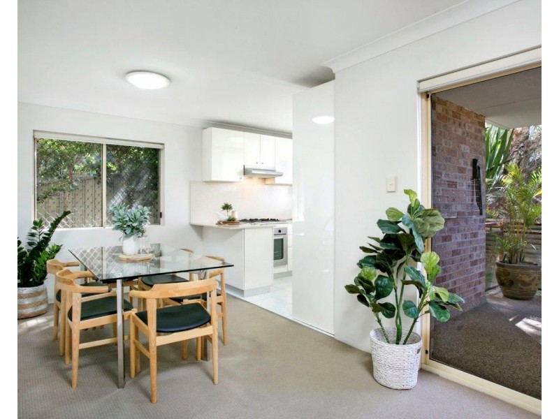 2/67-69 Queens Road, Hurstville NSW 2220