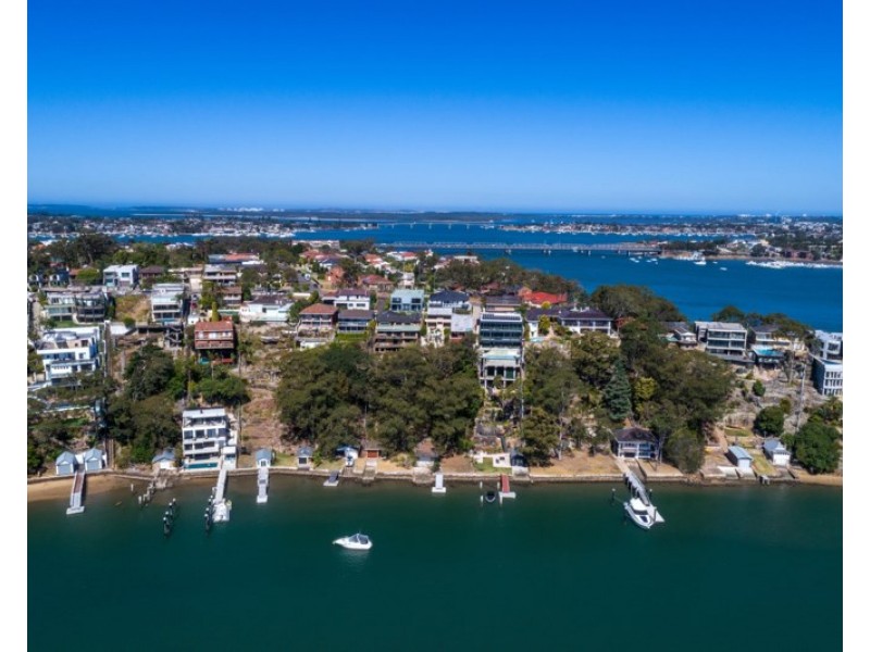 193 Stuart Street, Blakehurst NSW 2221