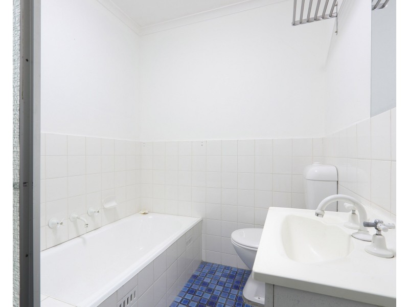 2/679-681 Forest Road, Bexley NSW 2207