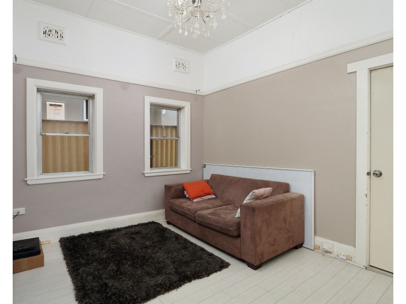 194 Woniora Road, South Hurstville NSW 2221