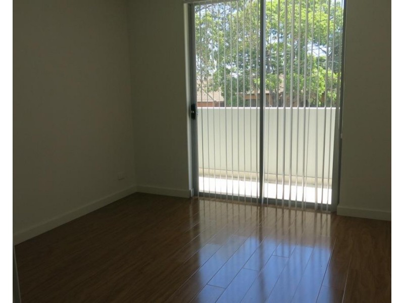 9 Universal Street, Mortdale NSW 2223