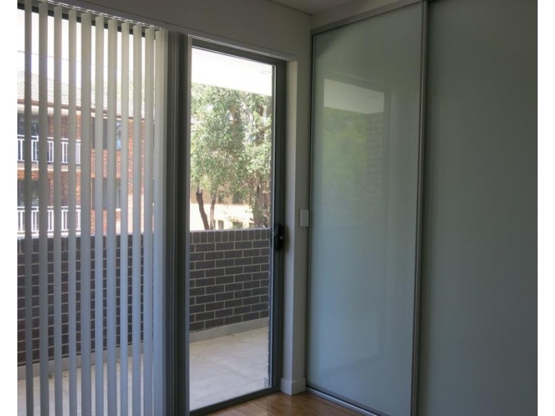 9 Universal Street, Mortdale NSW 2223