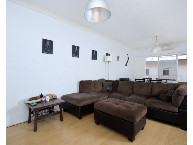 2/37 Wonoona Parade East, Oatley NSW 2223