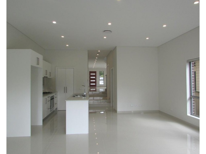 39 Rea Street, Greenacre NSW 2190