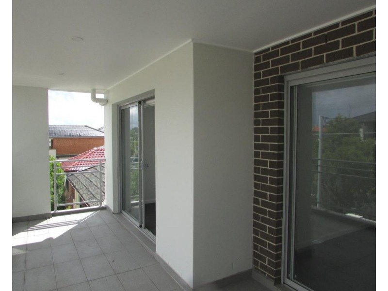 39 Rea Street, Greenacre NSW 2190