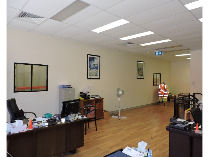 28 Commercial Road, Kingsgrove NSW 2208
