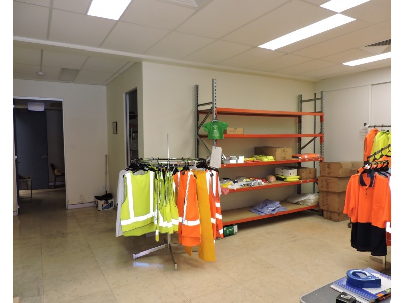 28 Commercial Road, Kingsgrove NSW 2208