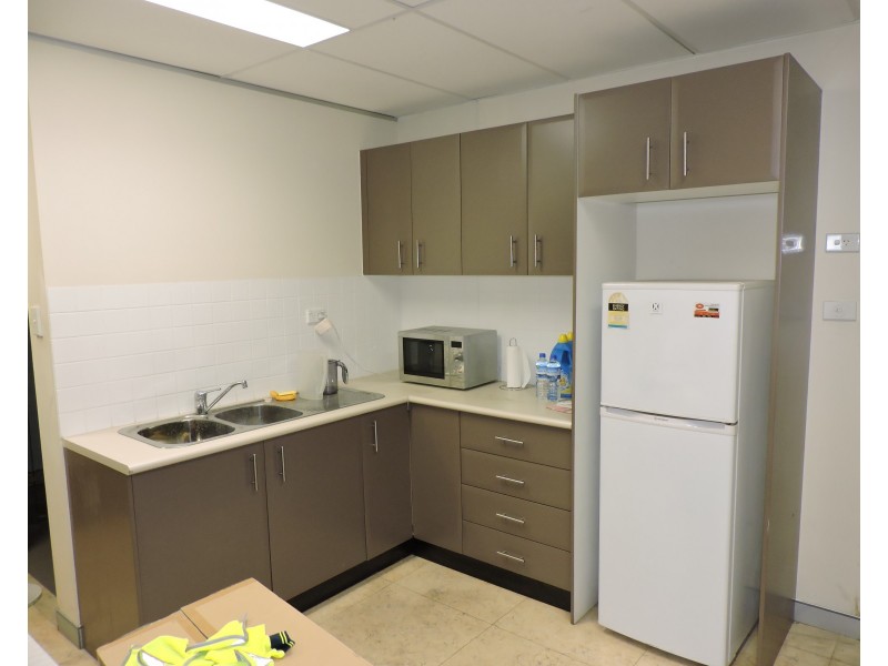 28 Commercial Road, Kingsgrove NSW 2208