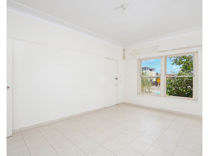 85 Rogers Street, Kingsgrove NSW 2208