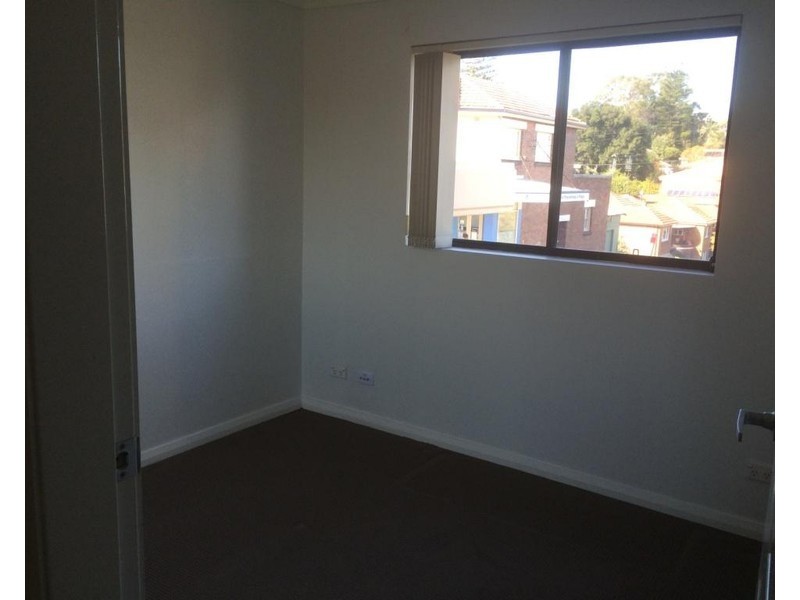 2/25 The Strand, Penshurst NSW 2222