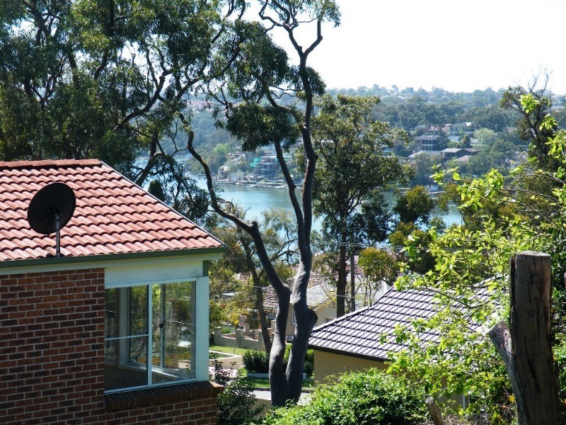 132 Rosa Street, Oatley NSW 2223