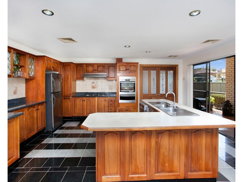 200 West Street, Blakehurst NSW 2221