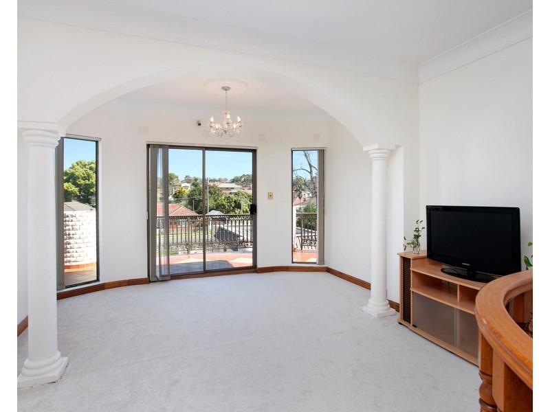 200 West Street, Blakehurst NSW 2221