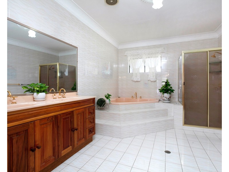 200 West Street, Blakehurst NSW 2221