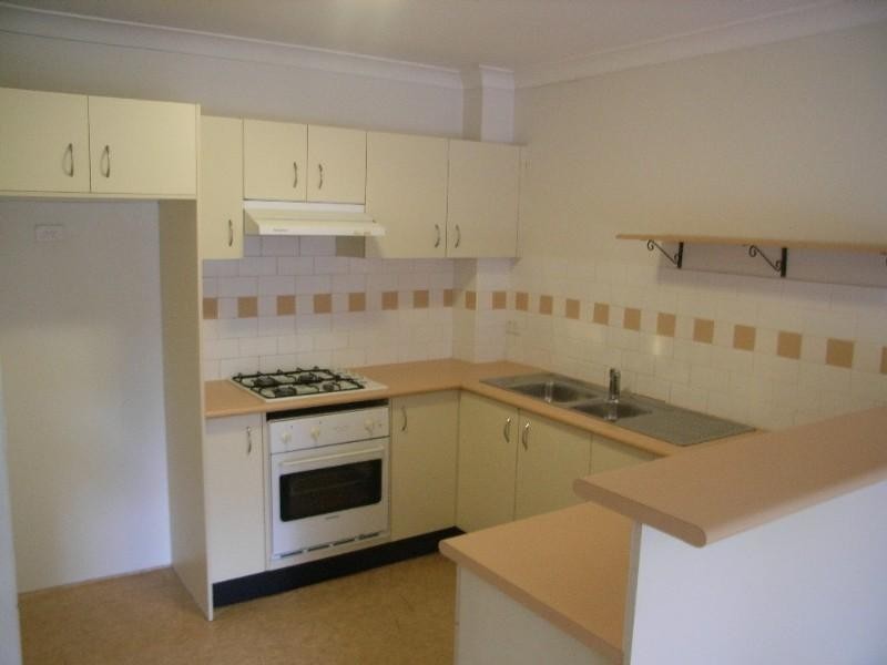 3/2 Martin Place, Mortdale NSW 2223