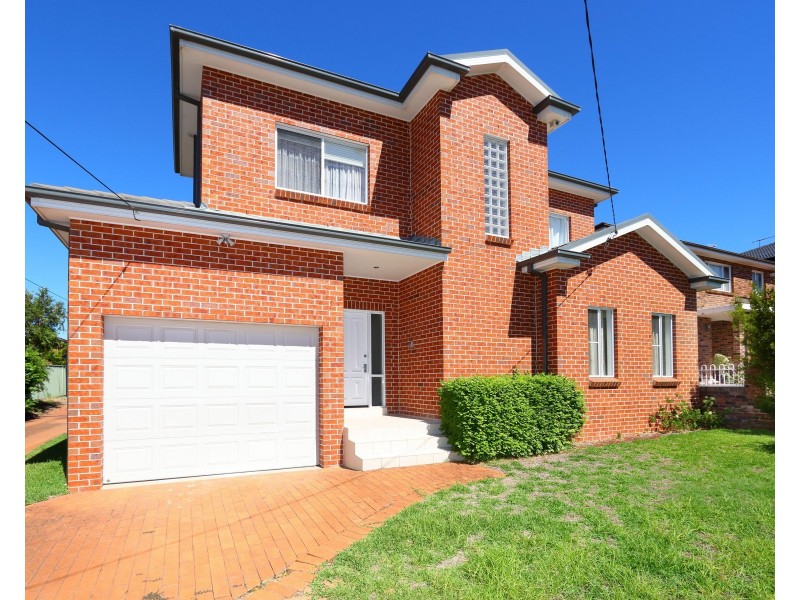 11 Wilson Street, Kogarah NSW 2217