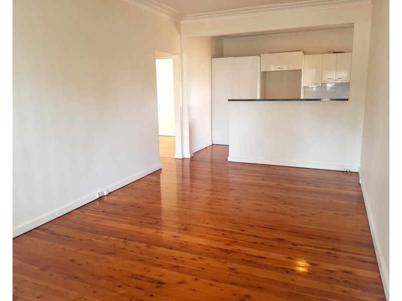 1/15 Caledonian Street, Bexley NSW 2207