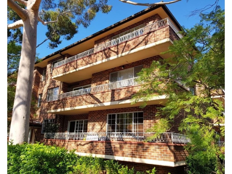 12/26 Hampton Court Road, Carlton NSW 2218