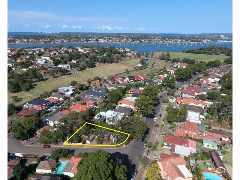 40 Carwar Avenue, Carss Park NSW 2221