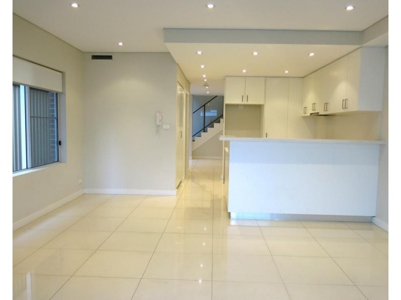 28 Universal Street, Mortdale NSW 2223