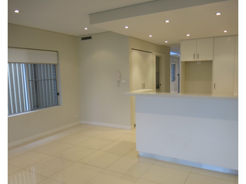 28 Universal Street, Mortdale NSW 2223