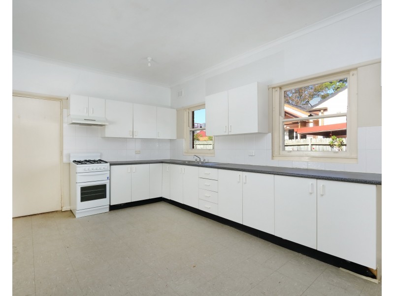 34 Margaret Street, Kingsgrove NSW 2208