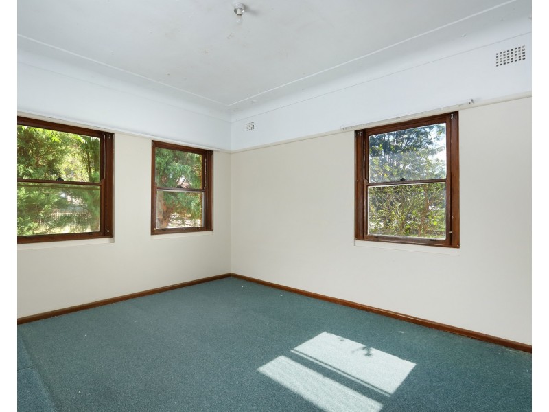 34 Margaret Street, Kingsgrove NSW 2208